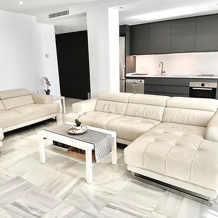Apartment 3d -